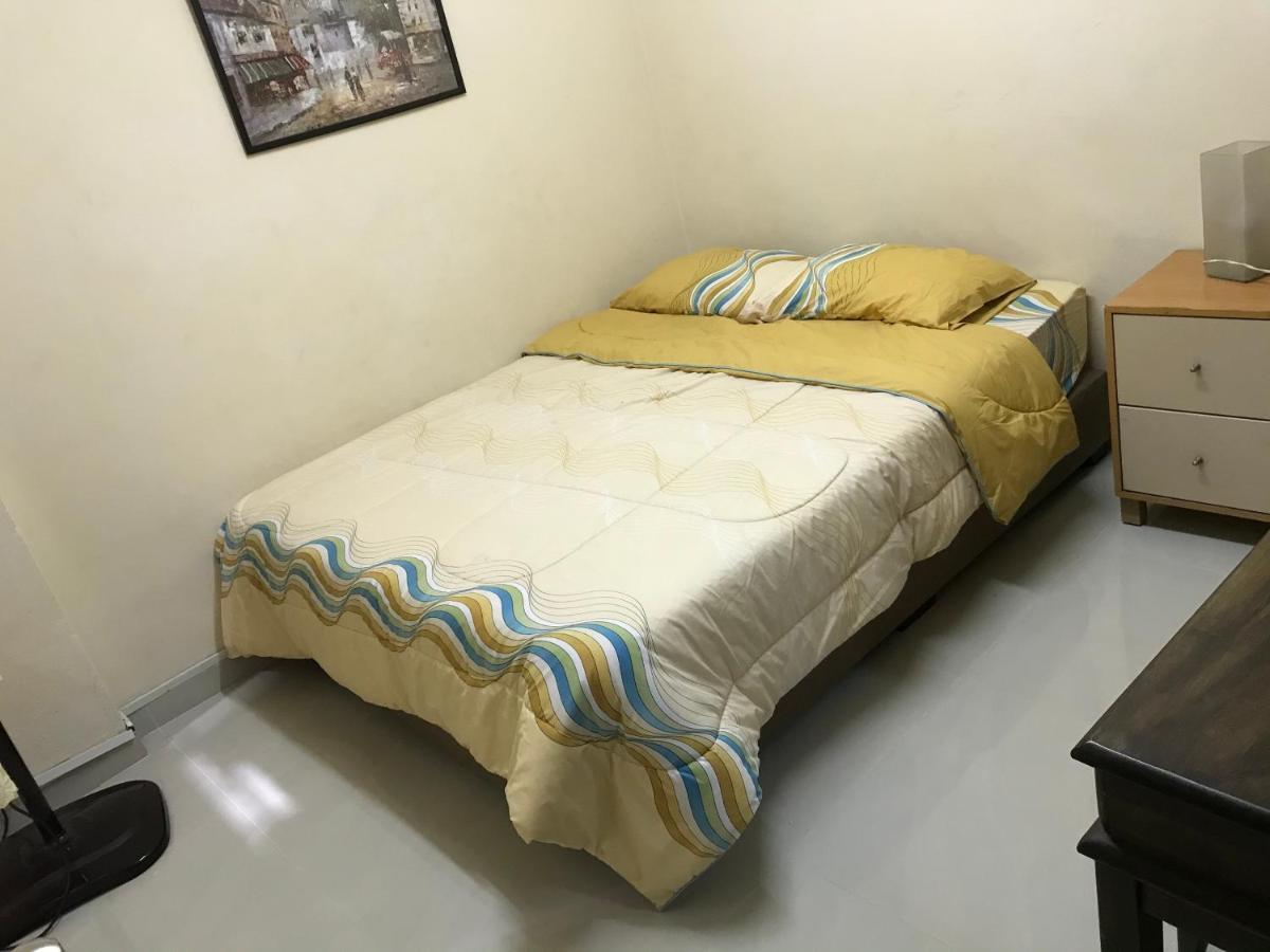 Subang Ville Ehsan Apartment Kampong Baharu Sungai Way Екстер'єр фото